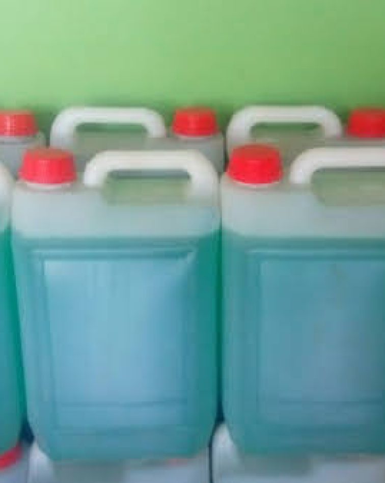 1550925041-33-smile-liquid-soap-producers - Copy