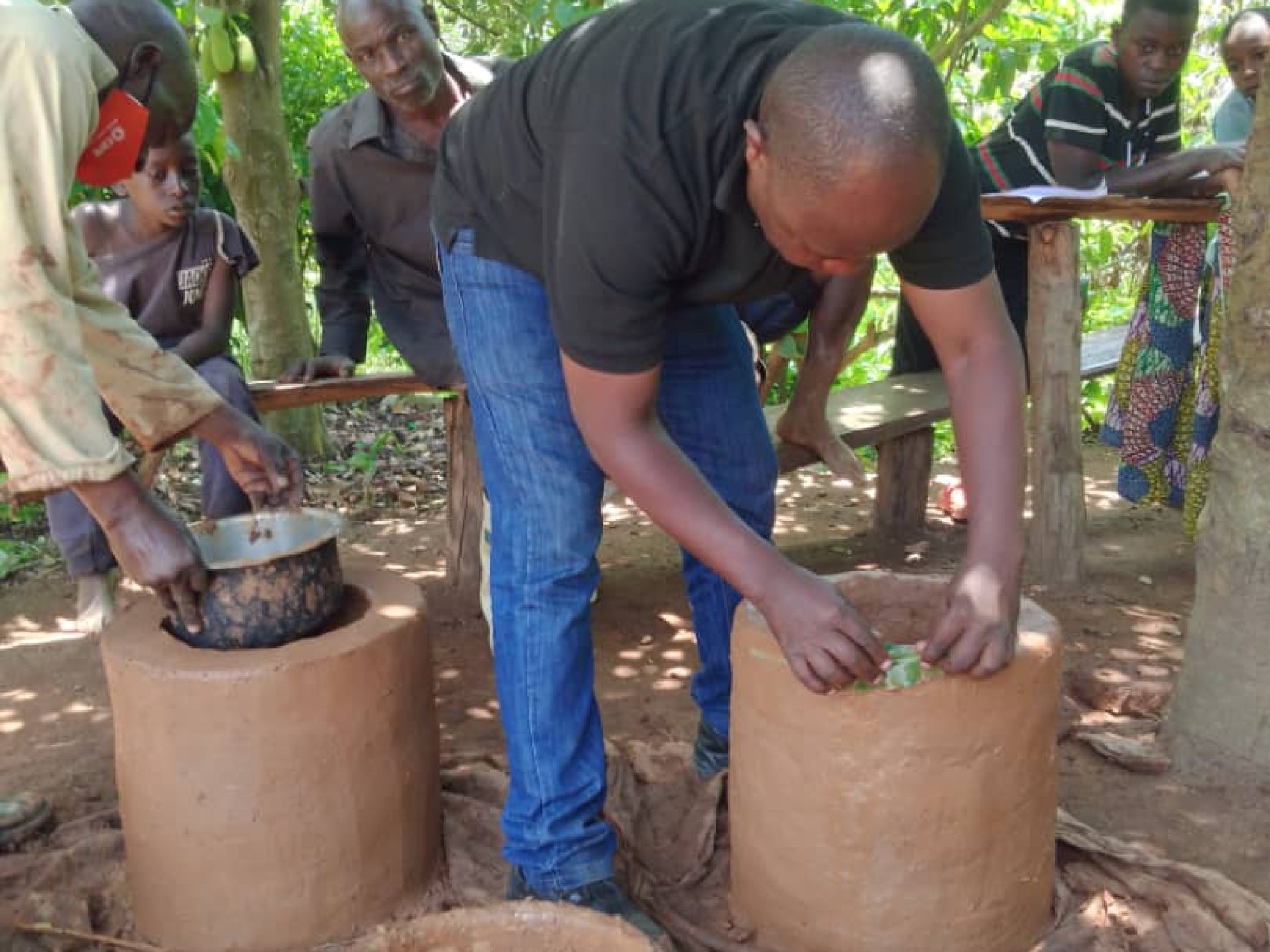 Portable Single shilded dual stove (Charcoal & Firewood) at 25,000 plus labour cost (1)